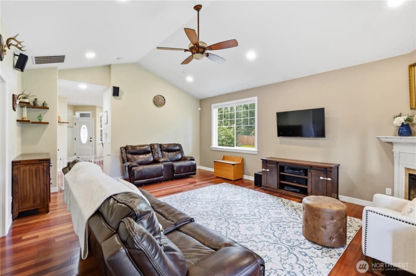 Property photo for 15802 84th Street Ne, Lake Stevens photo 13