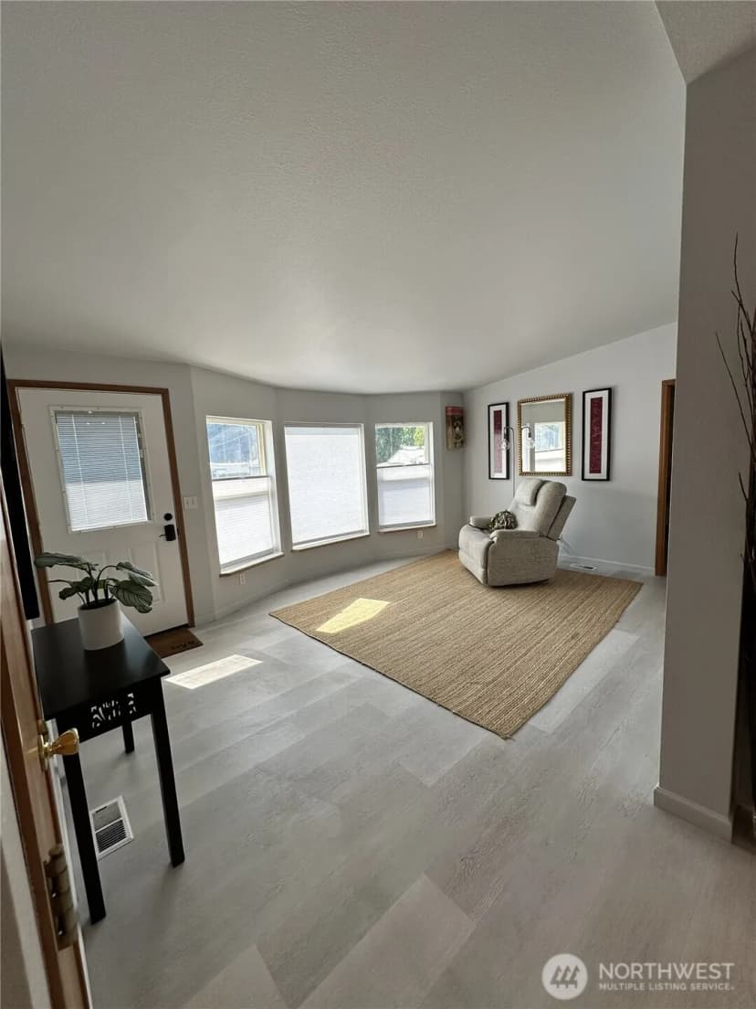 Property photo for 330 W 5th Street, Waitsburg photo 19