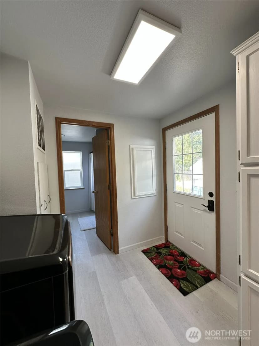 Property photo for 330 W 5th Street, Waitsburg photo 28