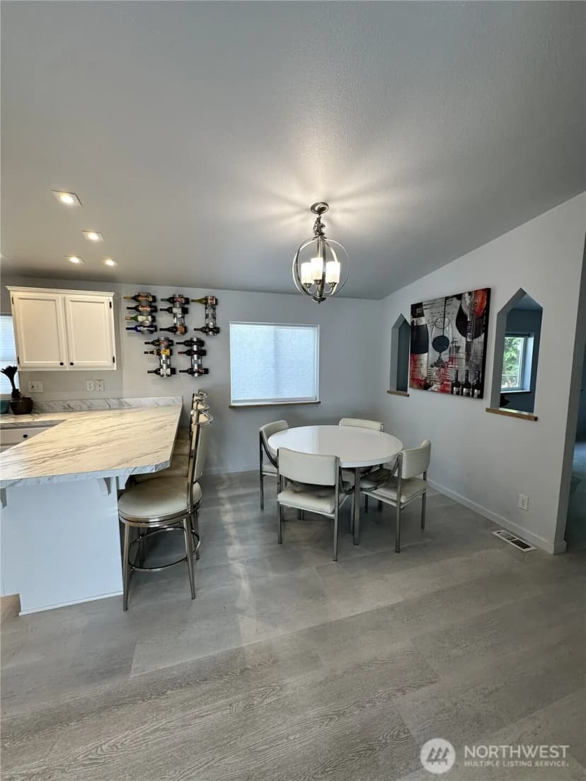 Property photo for 330 W 5th Street, Waitsburg photo 8