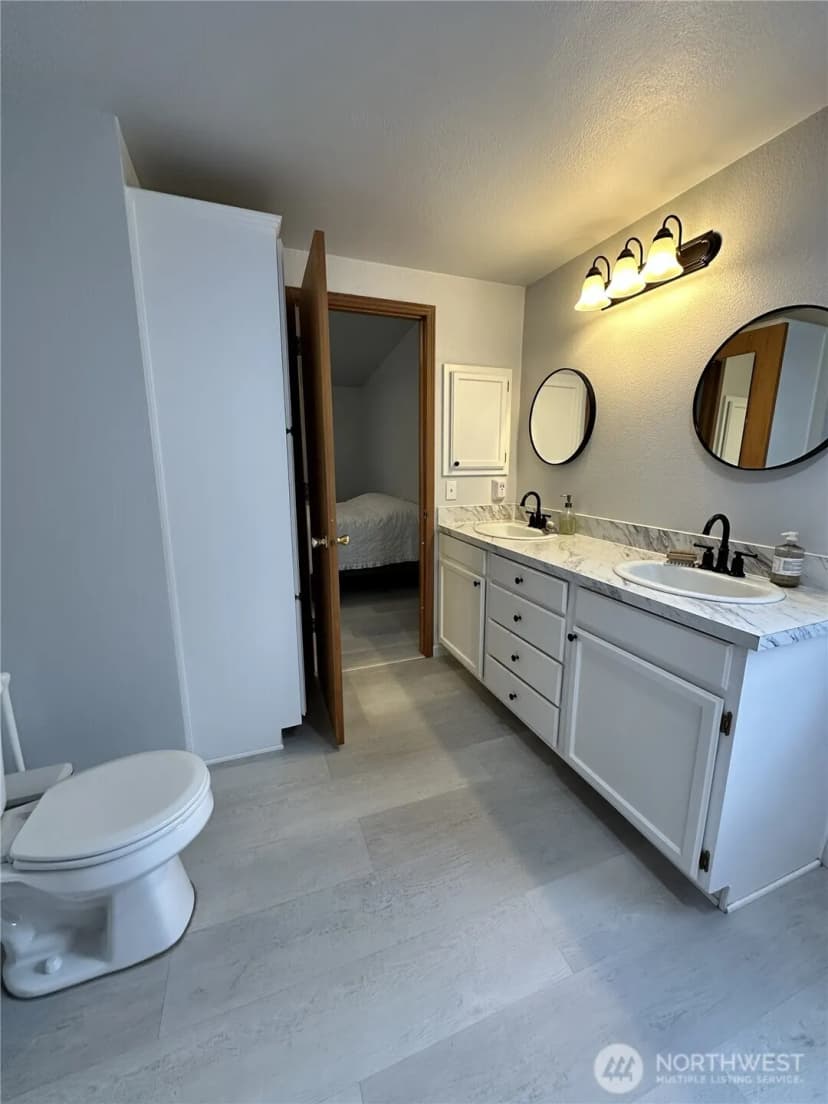 Property photo for 330 W 5th Street, Waitsburg photo 23