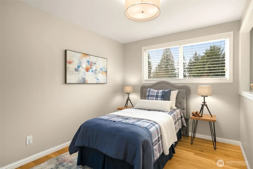 Property photo for 334 157th Avenue Ne, Bellevue photo 16