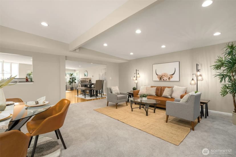 Property photo for 334 157th Avenue Ne, Bellevue photo 12