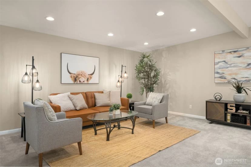Property photo for 334 157th Avenue Ne, Bellevue photo 14