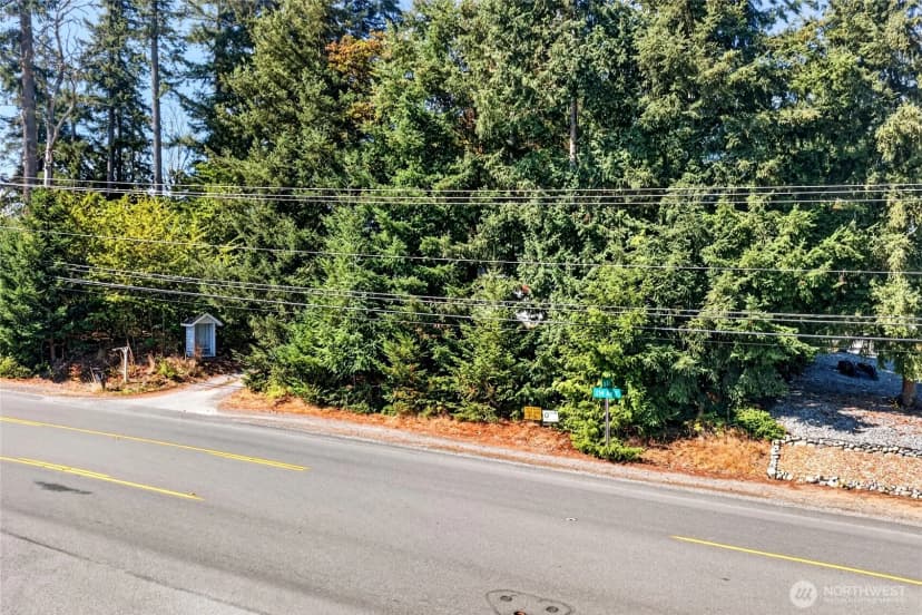 Property photo for 2520 214th Avenue E, Lake Tapps photo 15