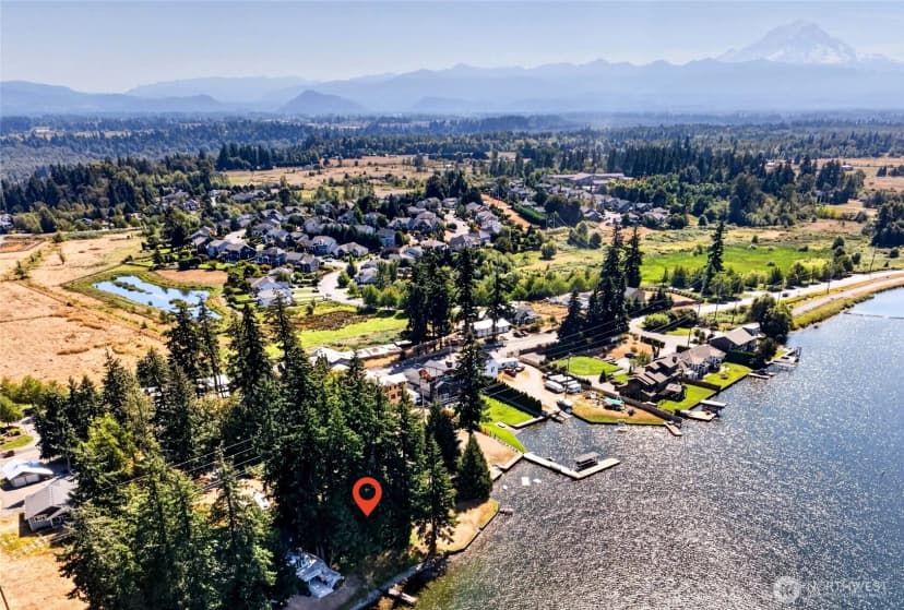 Property photo for 2520 214th Avenue E, Lake Tapps photo 16