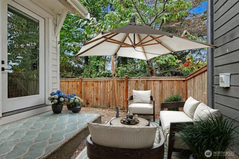 Property photo for 11605 Ne 155th Street, Kirkland photo 32