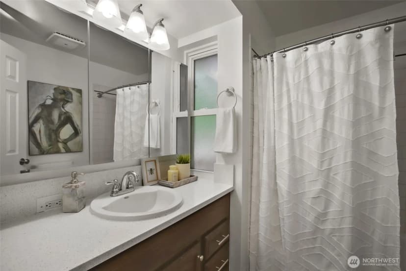 Property photo for 18232 Ne 176th Street, Woodinville photo 15
