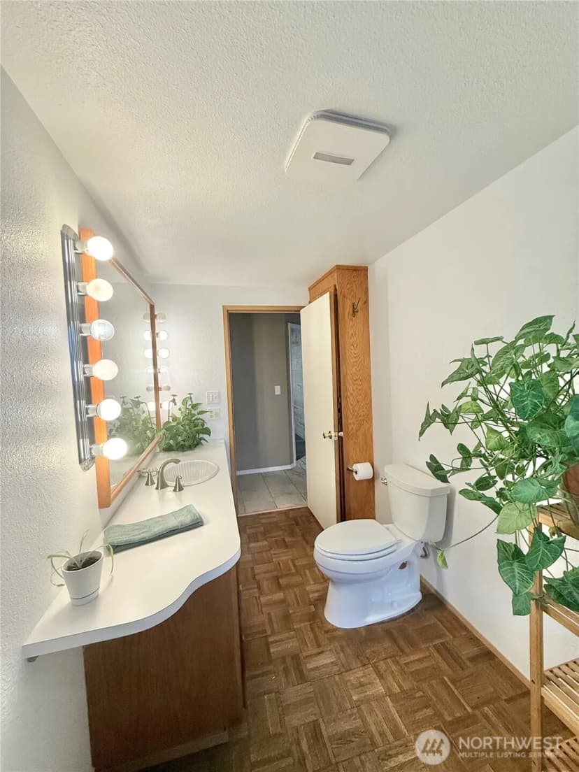 Property photo for 28 Dixon Road, Omak photo 26