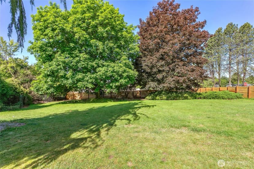 Property photo for 429 12th Street, Blaine photo 25