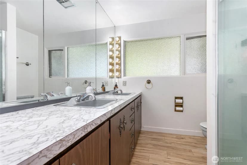 Property photo for 429 12th Street, Blaine photo 17