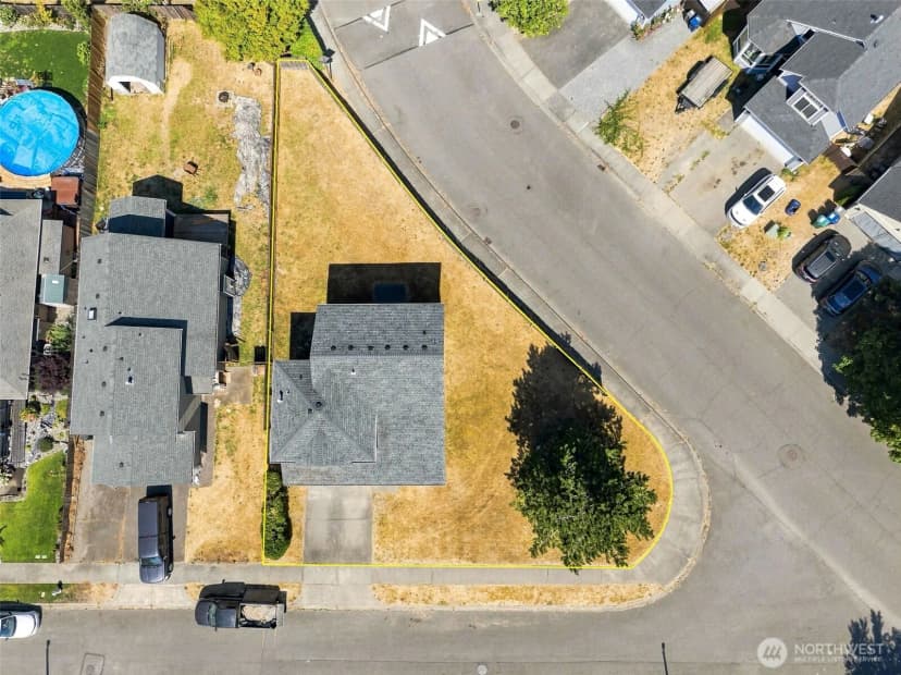 Property photo for 6521 26th St Ne, Federal Way photo 24
