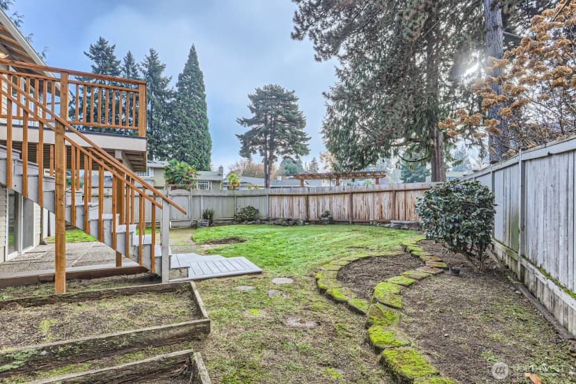 Property photo for 18927 Se 42nd Place, Issaquah photo 24
