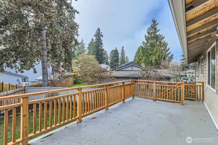 Property photo for 18927 Se 42nd Place, Issaquah photo 23