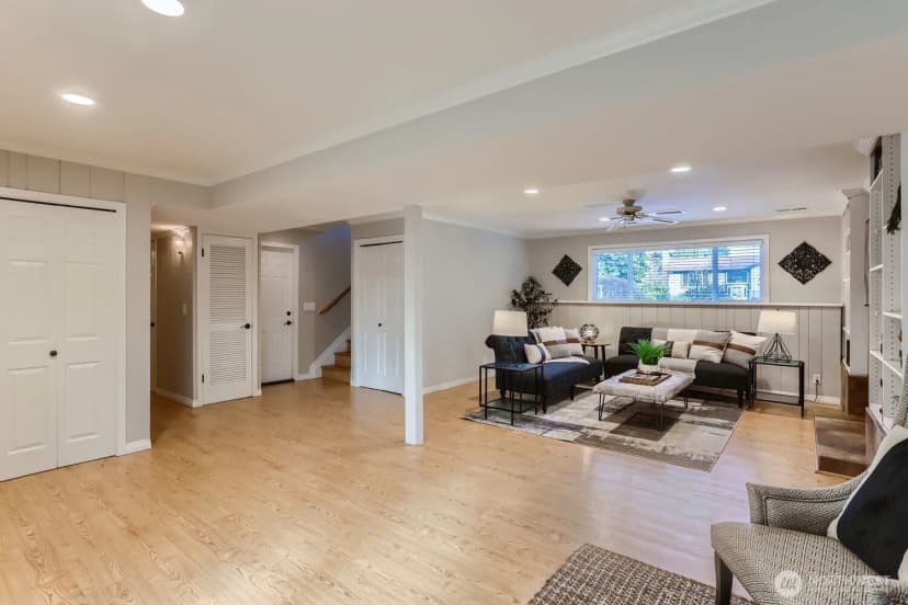 Property photo for 18927 Se 42nd Place, Issaquah photo 19
