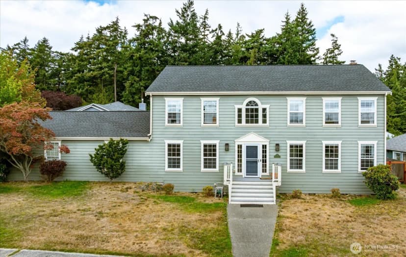 Property photo for 1270 Sw 4th Avenue, Oak Harbor