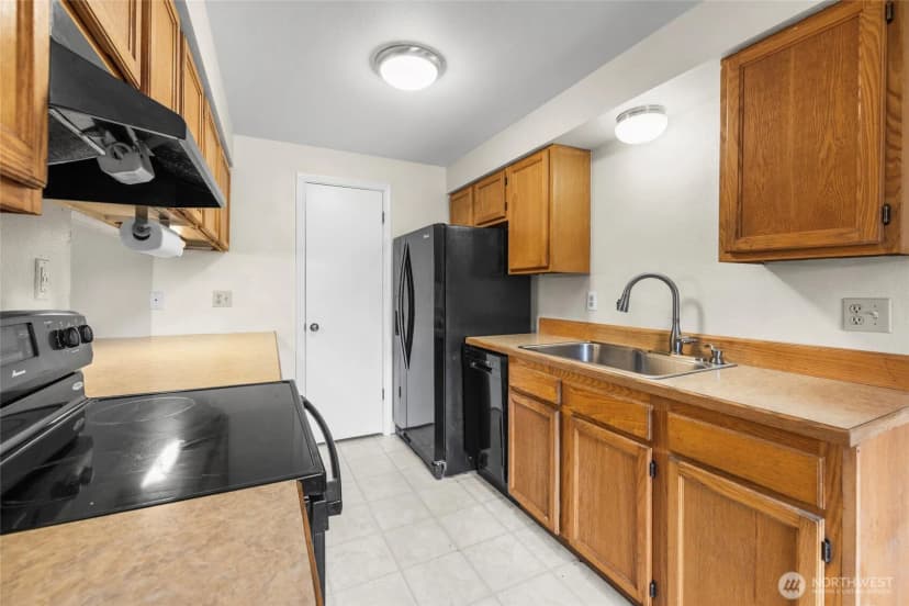Property photo for 1805 N 35th Street, Mount Vernon photo 22