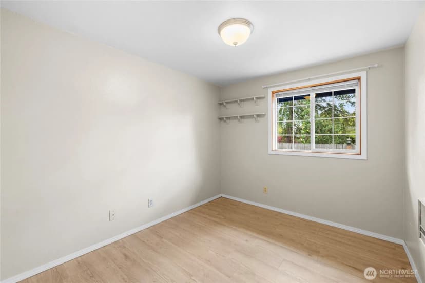 Property photo for 1805 N 35th Street, Mount Vernon photo 24