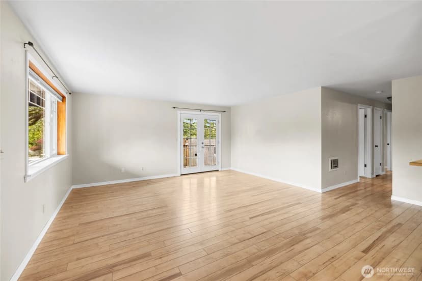 Property photo for 1805 N 35th Street, Mount Vernon photo 10