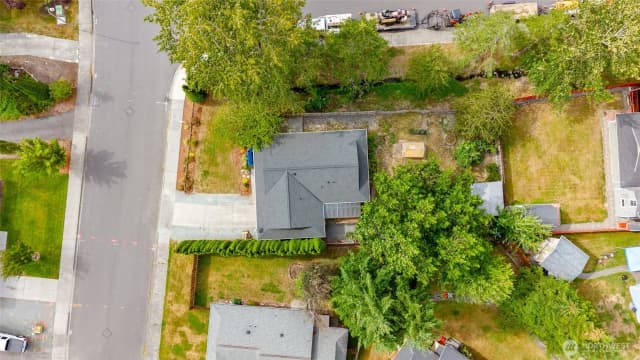 Property photo for 1805 N 35th Street, Mount Vernon photo 4