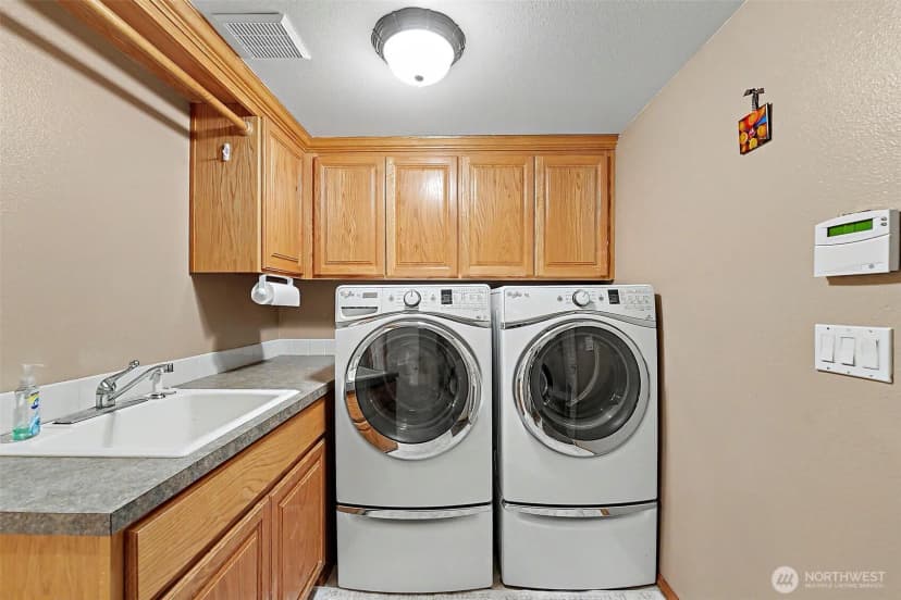 Property photo for 28018 112th Avenue E, Graham photo 27