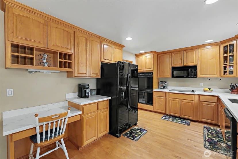 Property photo for 28018 112th Avenue E, Graham photo 16