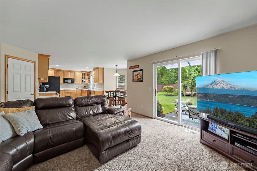 Property photo for 28018 112th Avenue E, Graham photo 19
