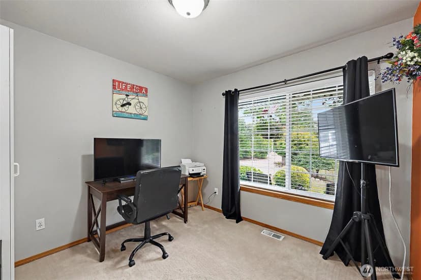 Property photo for 28018 112th Avenue E, Graham photo 25
