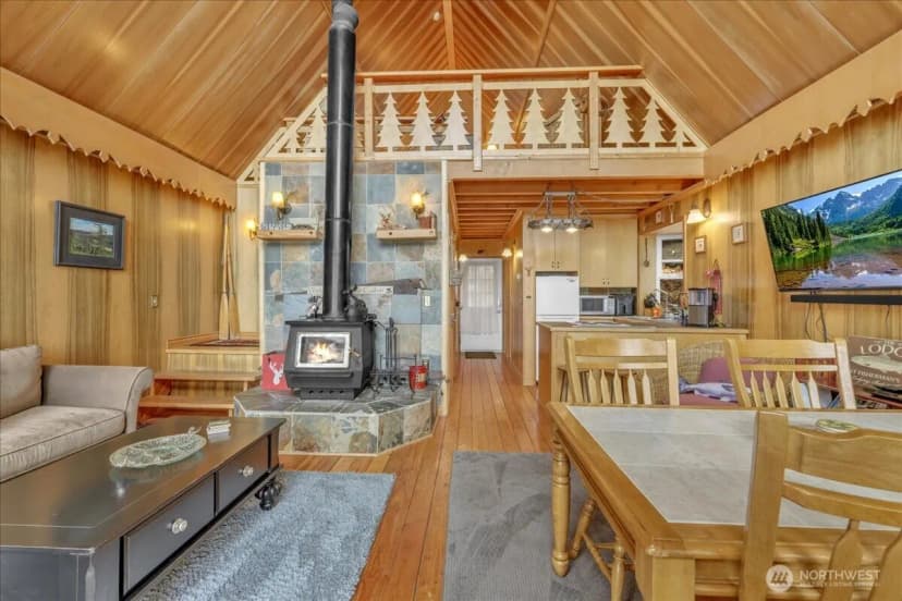 Property photo for 60 Picnic Point Road, Cle Elum photo 10