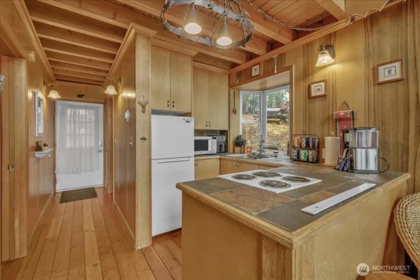 Property photo for 60 Picnic Point Road, Cle Elum photo 14