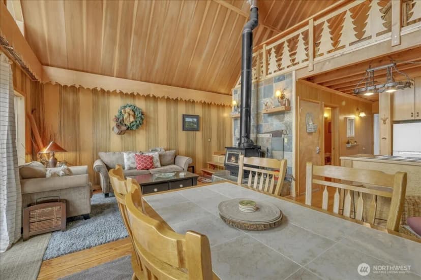 Property photo for 60 Picnic Point Road, Cle Elum photo 9