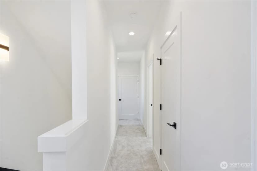 Property photo for 9013 14th Avenue Sw, Seattle photo 14