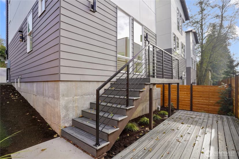Property photo for 9013 14th Avenue Sw, Seattle photo 24