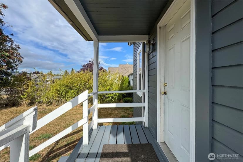 Property photo for 421 E 6th Street, Port Angeles photo 2
