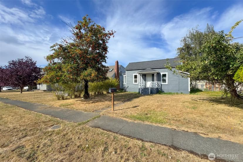 Property photo for 421 E 6th Street, Port Angeles photo 39