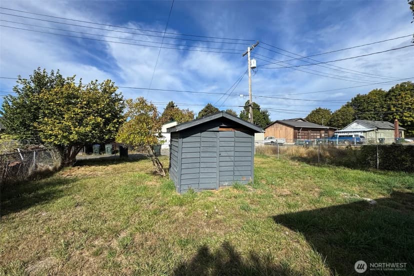 Property photo for 421 E 6th Street, Port Angeles photo 36