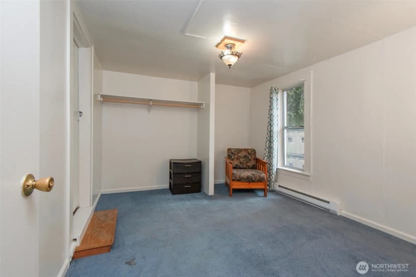 Property photo for 421 E 6th Street, Port Angeles photo 21