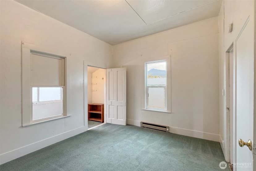 Property photo for 421 E 6th Street, Port Angeles photo 27