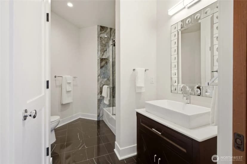 Property photo for 2845 E Lake Sammamish Parkway Se, Sammamish photo 20