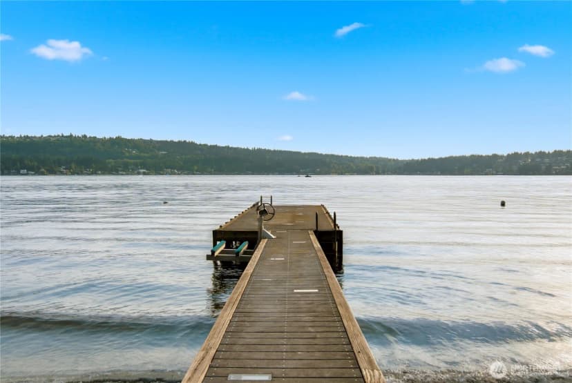 Property photo for 2845 E Lake Sammamish Parkway Se, Sammamish photo 29
