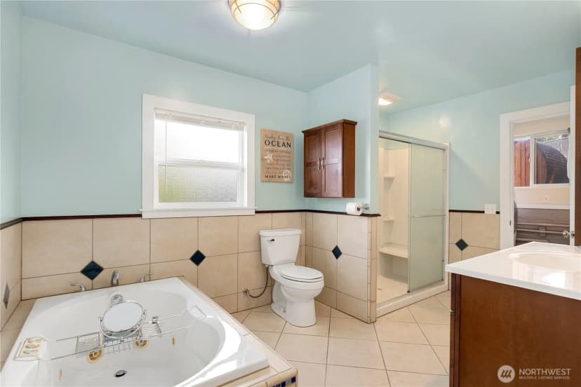 Property photo for 1900 Laura Street, Aberdeen photo 17