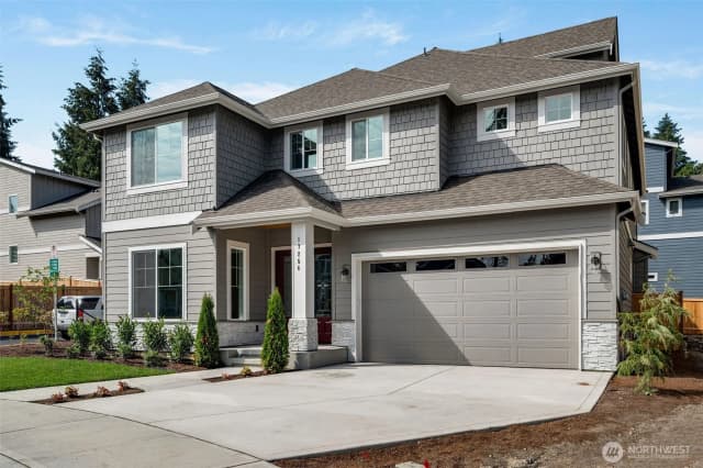 Property photo for 17254 Ne 113th Court, Redmond