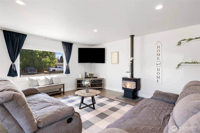 Property photo for 391 Dundass Avenue, Buckley photo 8