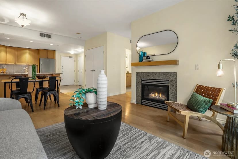 Property photo for 1420 Terry Avenue #304, Seattle photo 9