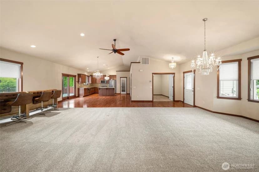 Property photo for 17713 Interurban Boulevard, Snohomish photo 8