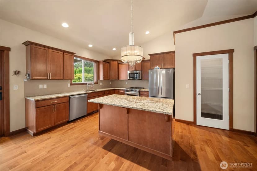 Property photo for 17713 Interurban Boulevard, Snohomish photo 12