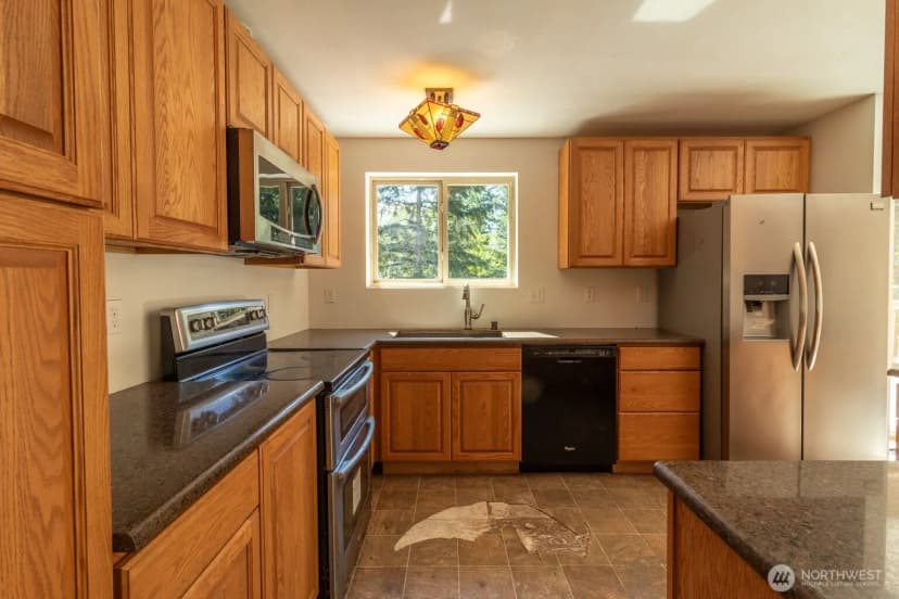 Property photo for 15401 Se 179th Street, Renton photo 10
