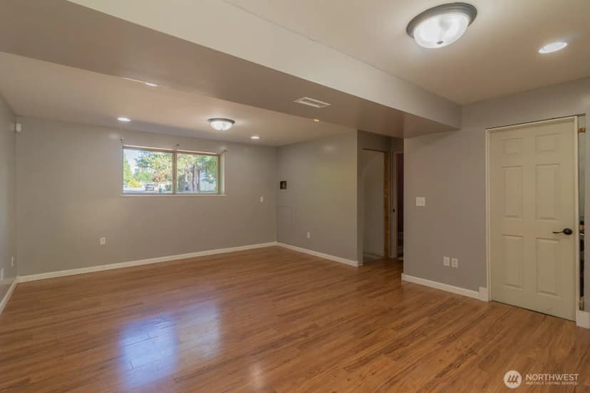 Property photo for 15401 Se 179th Street, Renton photo 22