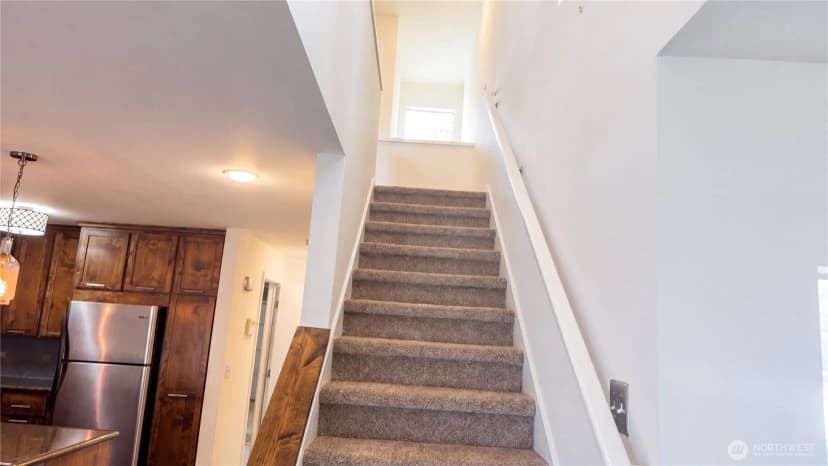 Property photo for 442 4th Avenue #442, Kirkland photo 15