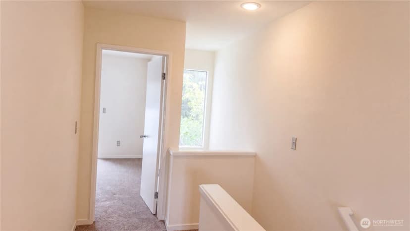 Property photo for 442 4th Avenue #442, Kirkland photo 18